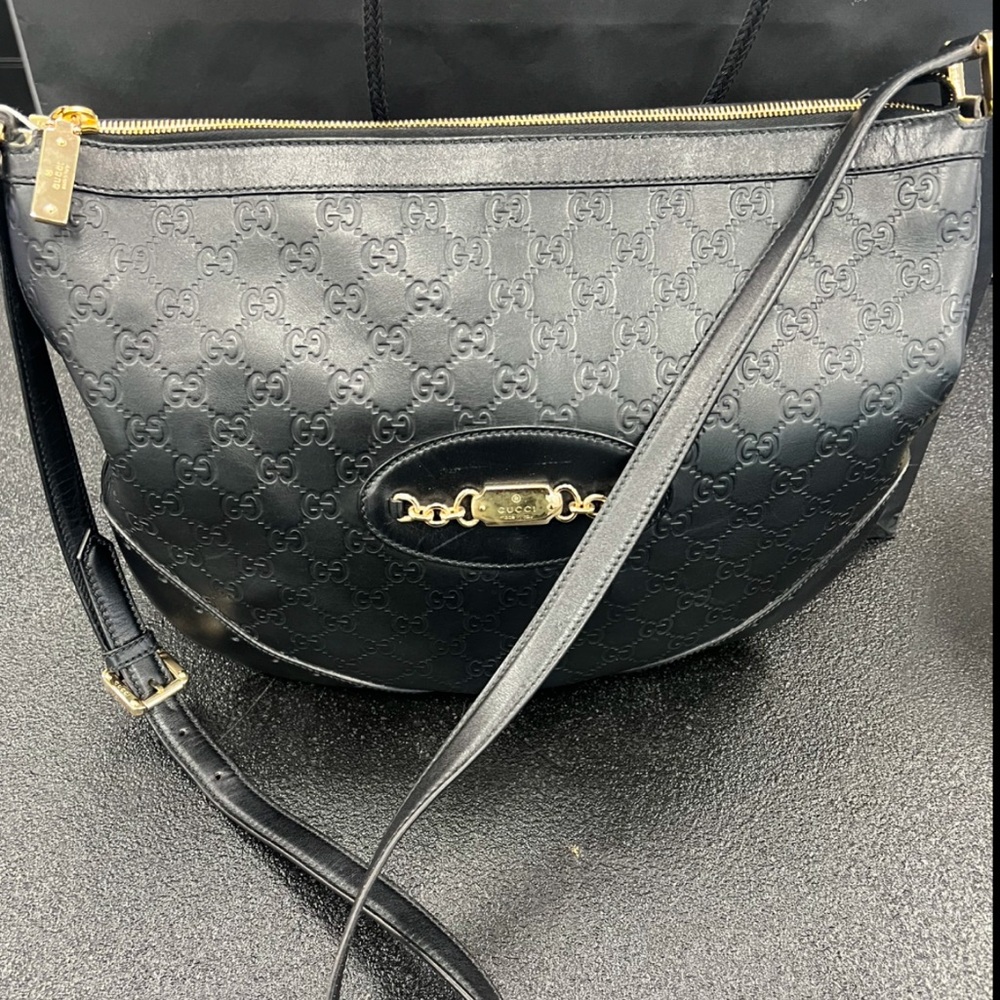 Excellent condition Guccissima half moon bag.Zero flaws